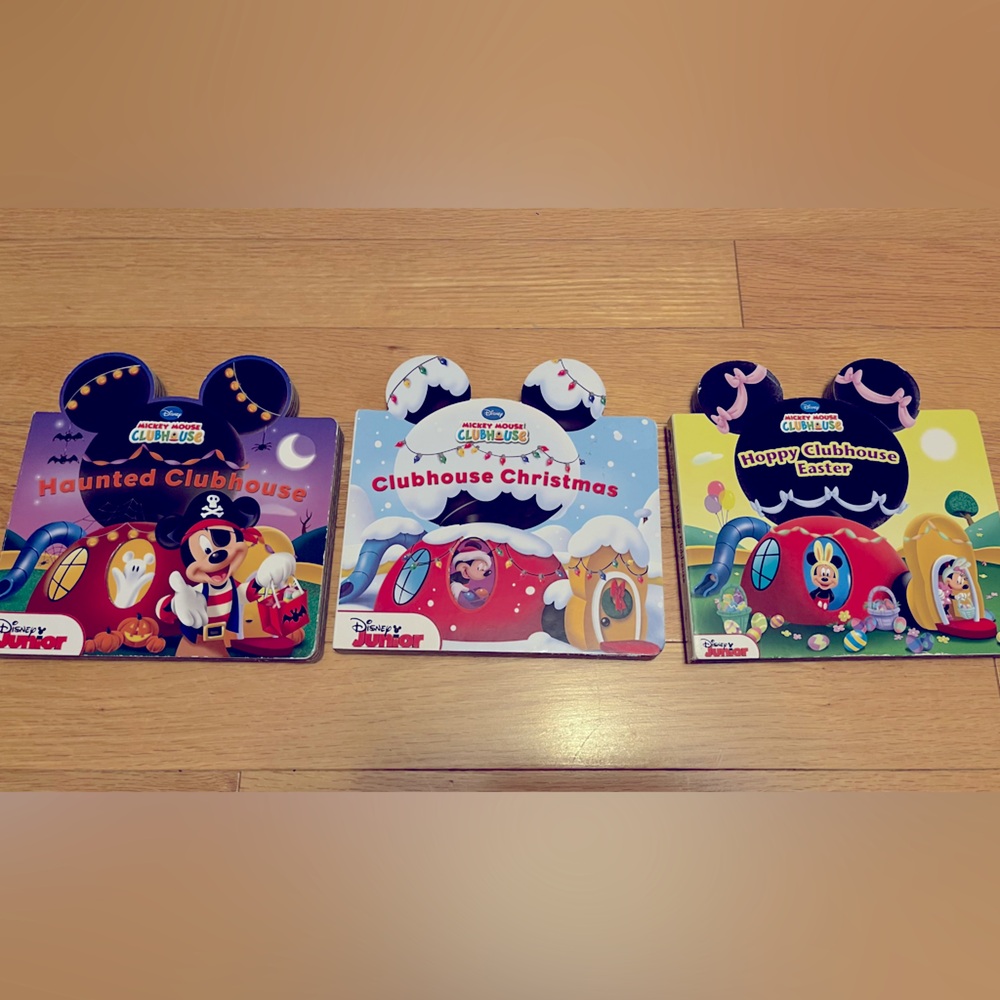Kids holiday books. 3 hardcover